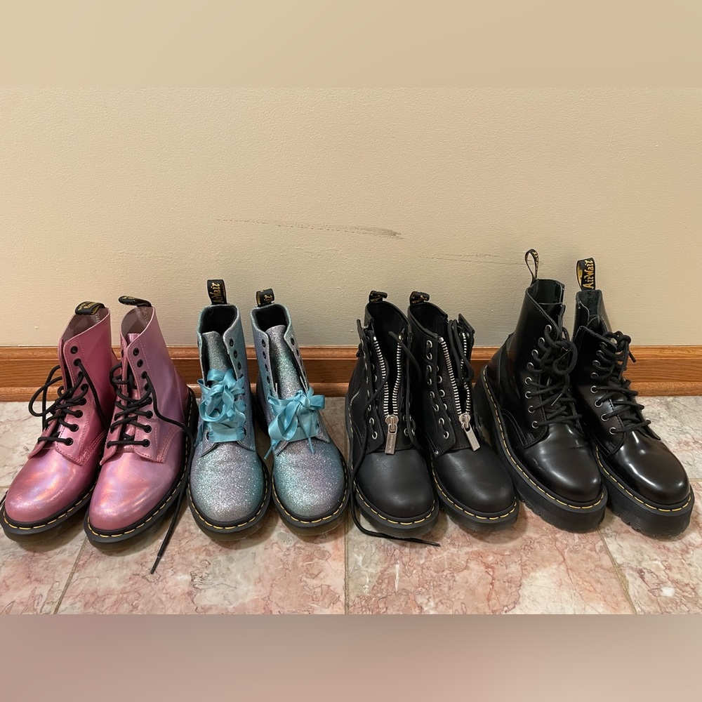 DR MARTEN'S boots!